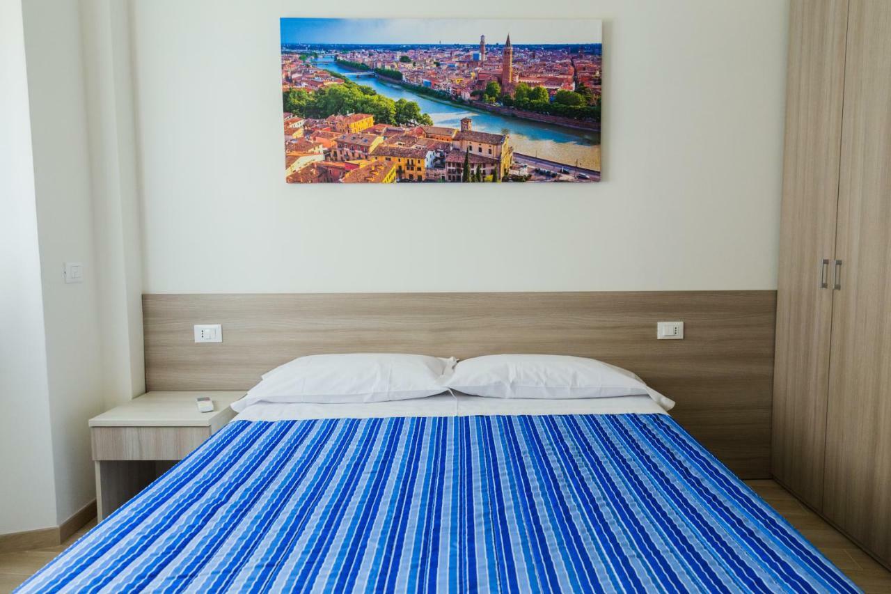 Family Apartment London Verona Eksteriør billede